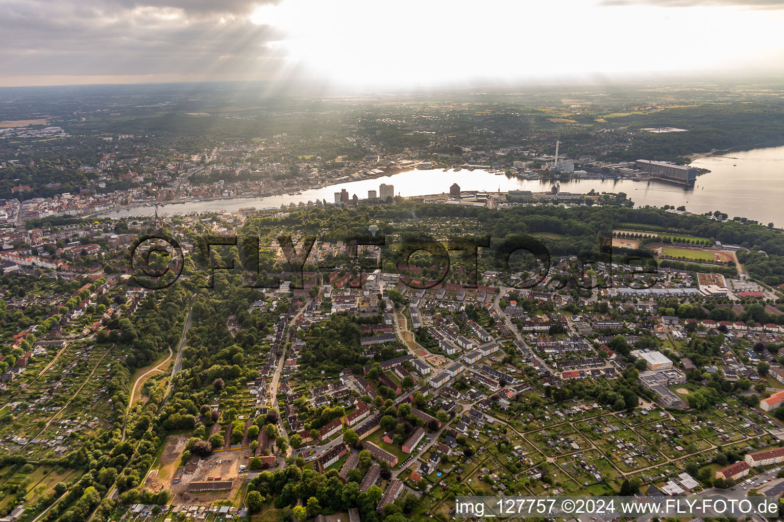 Luftaufnahme von Hafen, Förde im Ortsteil Kielseng in Flensburg im Bundesland Schleswig-Holstein, Deutschland