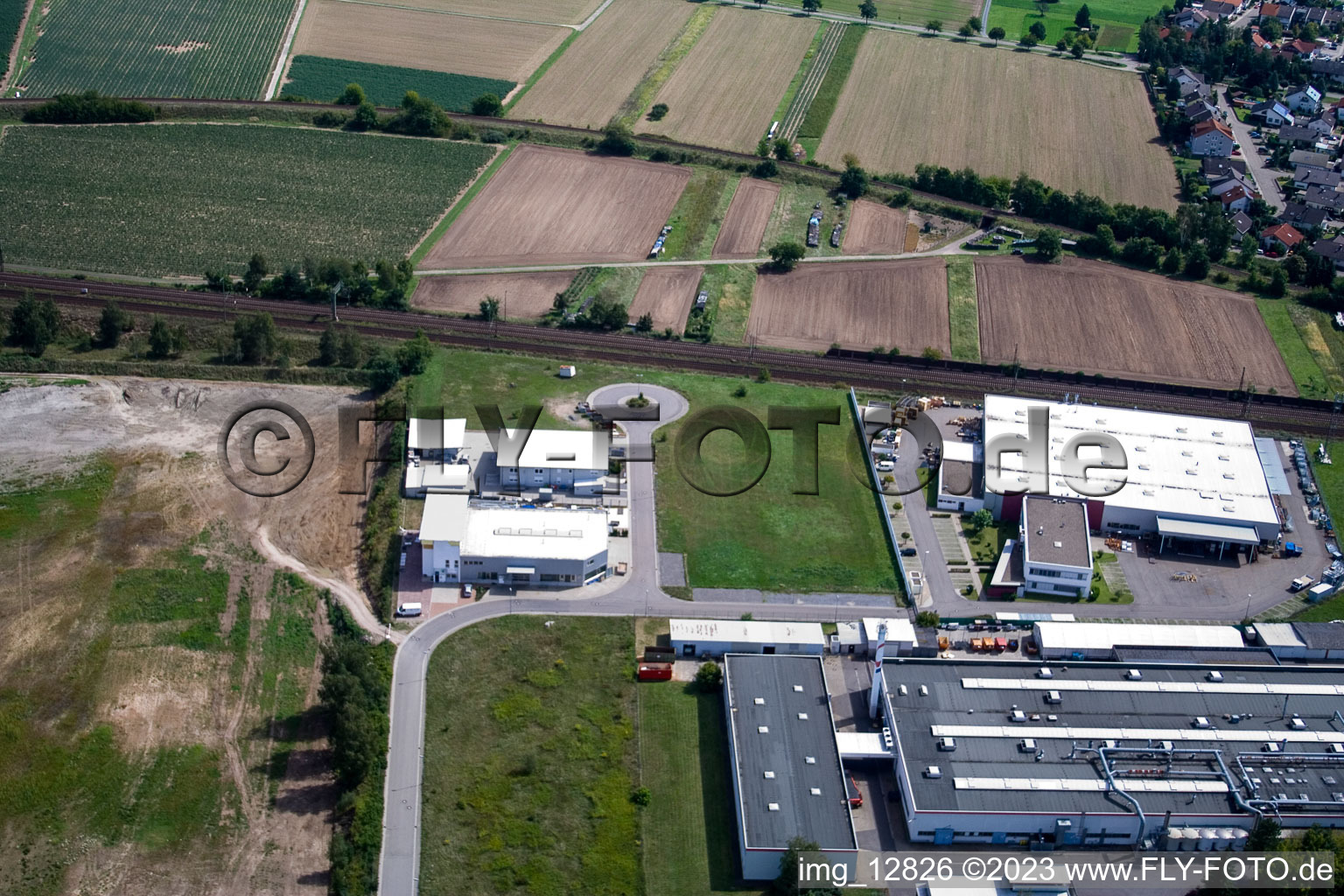 Ortsteil Neudorf in Graben-Neudorf im Bundesland Baden-Württemberg, Deutschland von der Drohne aus gesehen
