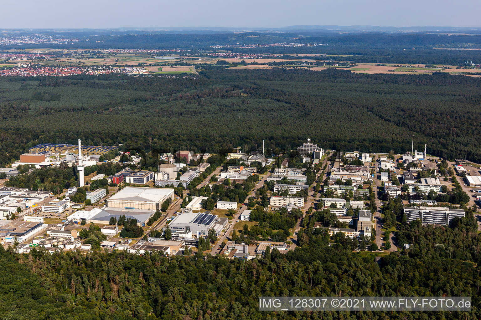 KIT Campus Nord im Ortsteil Leopoldshafen in Eggenstein-Leopoldshafen im Bundesland Baden-Württemberg, Deutschland
