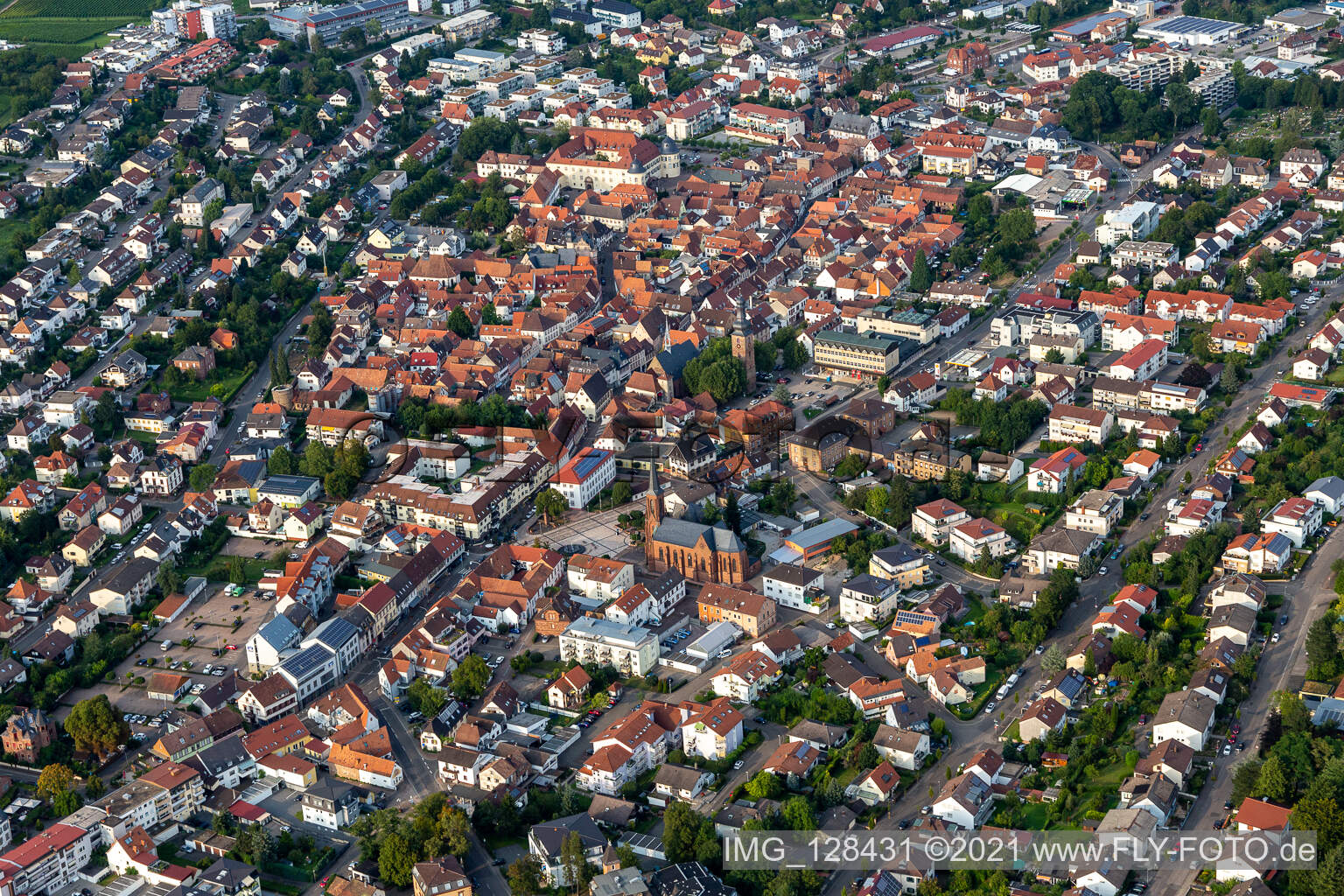 Luftbild von Bad Bergzabern im Bundesland Rheinland-Pfalz, Deutschland