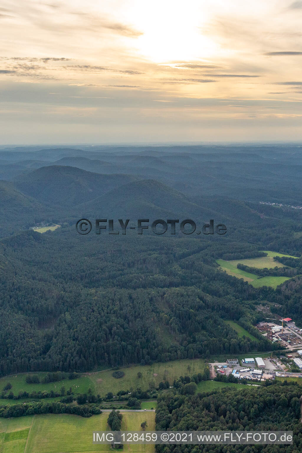 Luftaufnahme von Schindhard im Bundesland Rheinland-Pfalz, Deutschland
