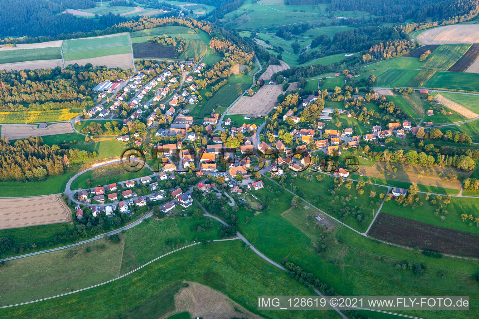 Drohnenbild von Dornhan im Bundesland Baden-Württemberg, Deutschland