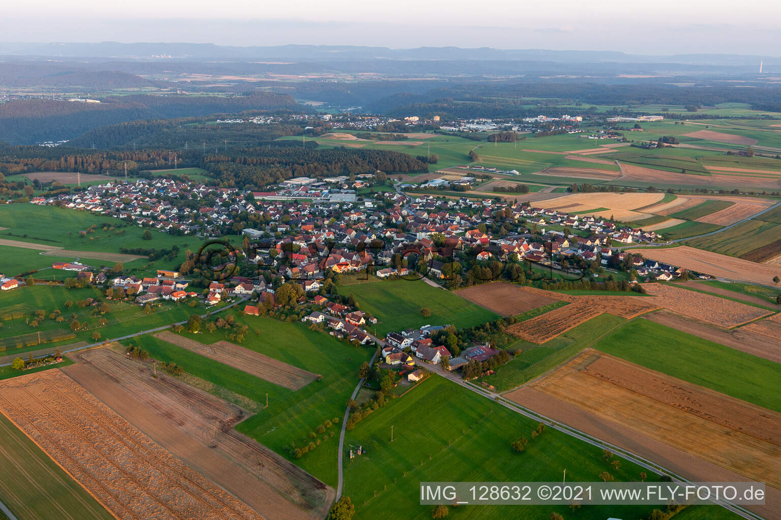 Luftbild von Hochmössingen in Oberndorf am Neckar im Bundesland Baden-Württemberg, Deutschland