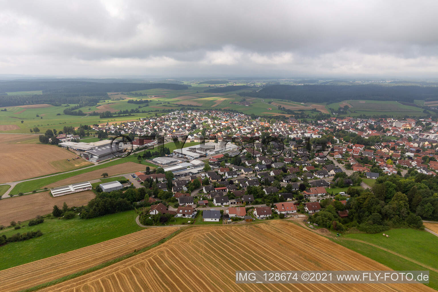 Dunningen im Bundesland Baden-Württemberg, Deutschland von oben gesehen