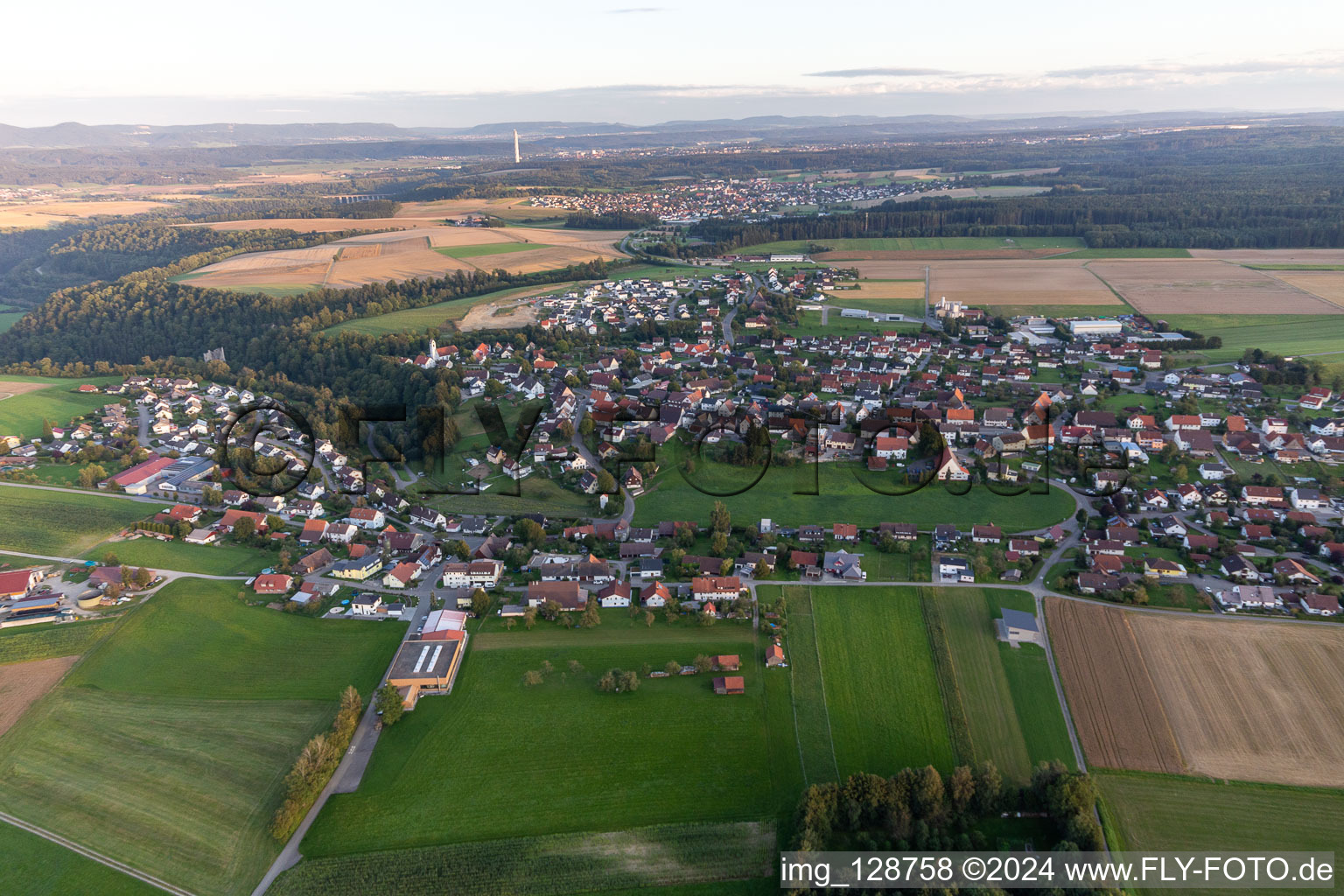 Ortsteil Herrenzimmern in Bösingen im Bundesland Baden-Württemberg, Deutschland von oben gesehen