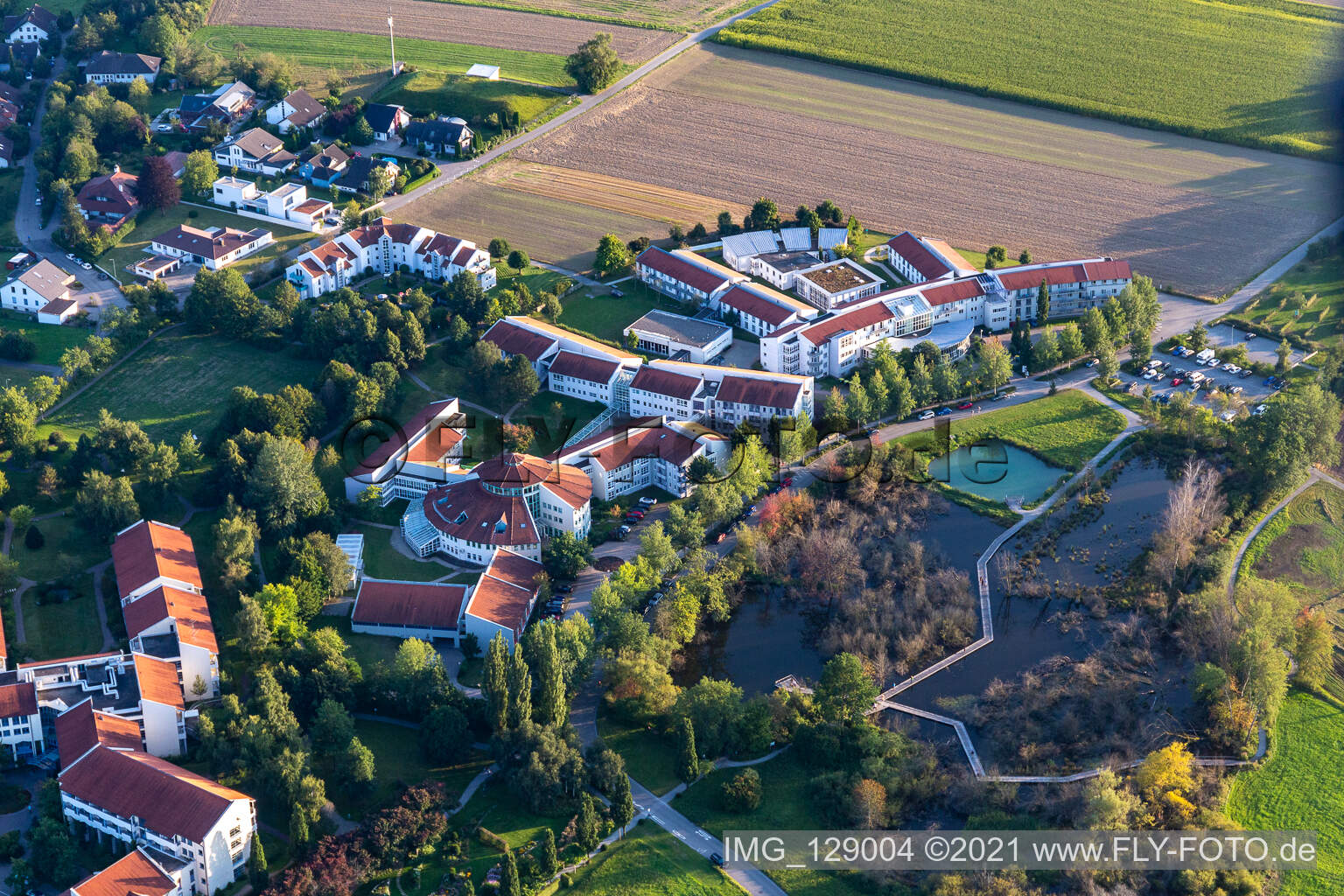Kurhauszentrum und Natur Themen Park mit Klinik am schönen Moos in Bad Saulgau im Bundesland Baden-Württemberg, Deutschland