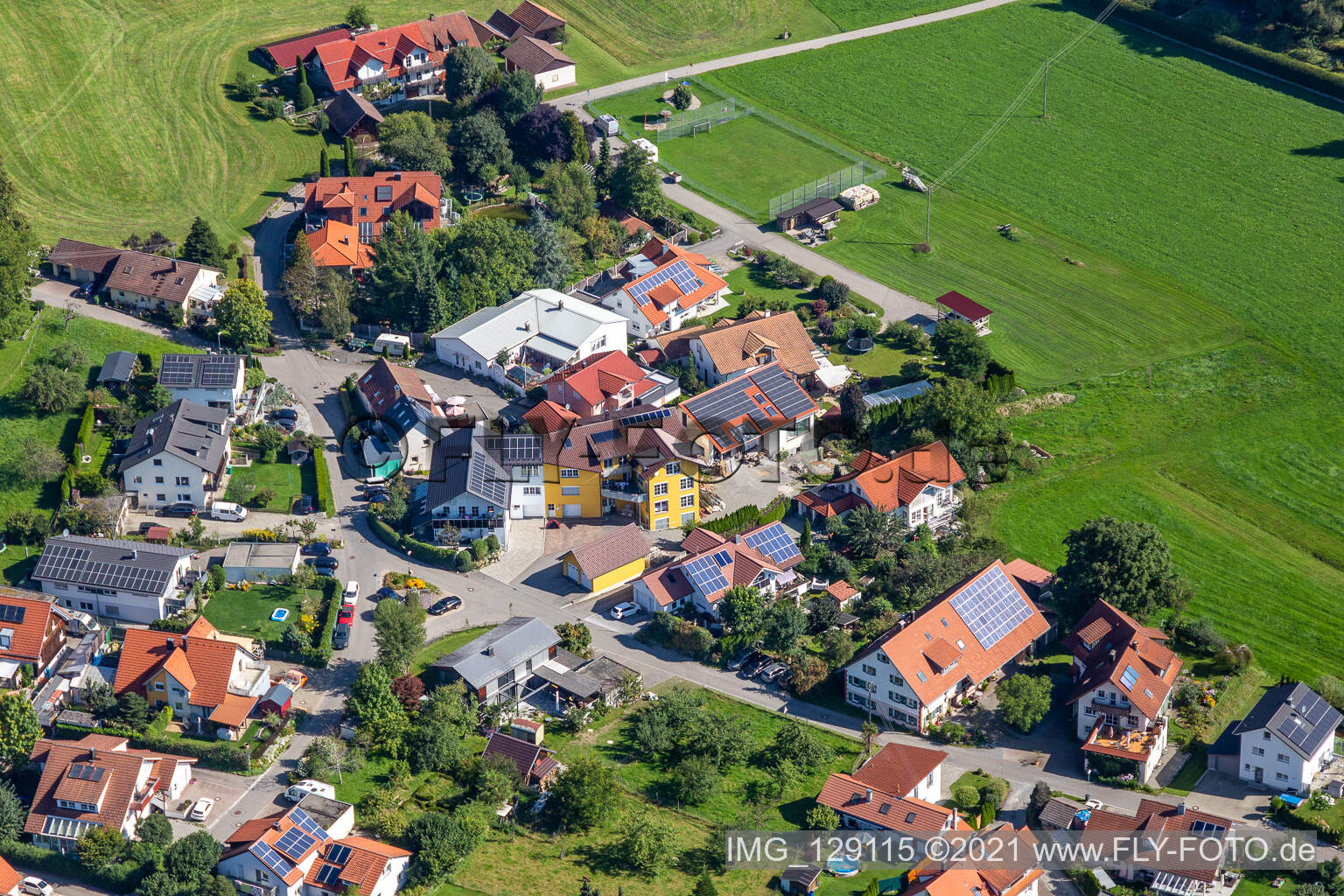 Luftbild von Ortsteil Heißen in Vogt im Bundesland Baden-Württemberg, Deutschland