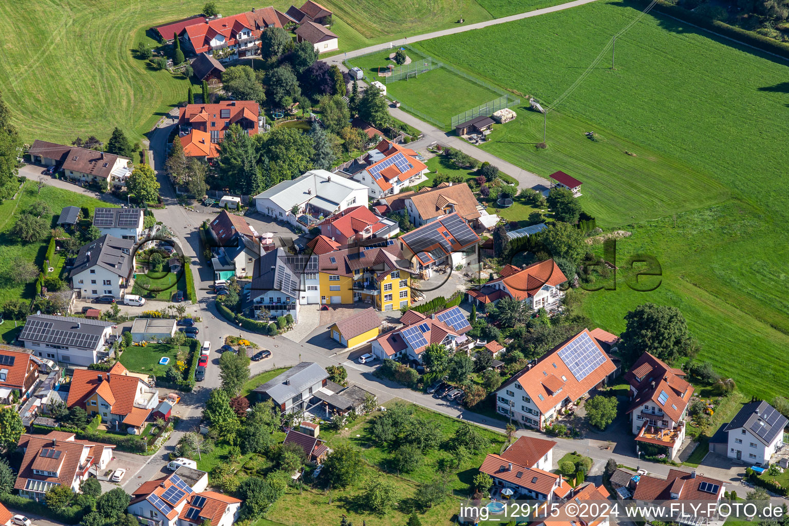 Luftbild von Ortsteil Heißen in Vogt im Bundesland Baden-Württemberg, Deutschland