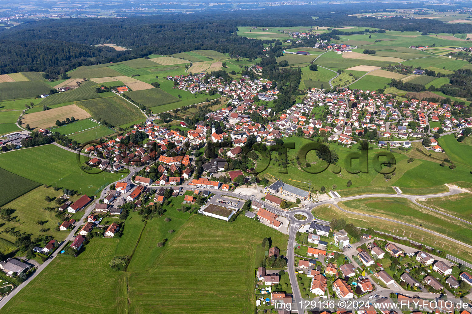 Luftaufnahme von Ortsteil Siegenwieden in Bergatreute im Bundesland Baden-Württemberg, Deutschland