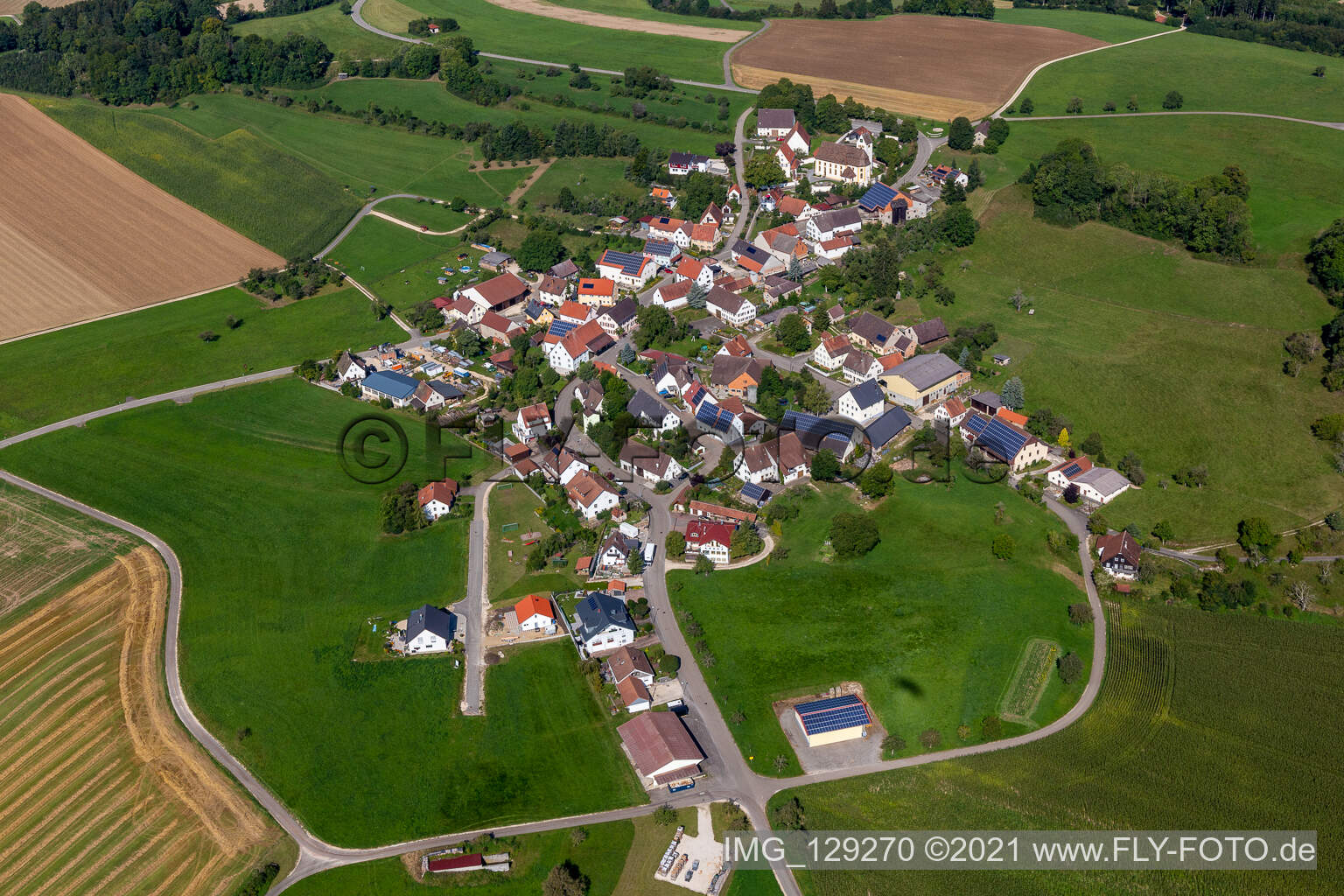 Luftaufnahme von Langenenslingen im Bundesland Baden-Württemberg, Deutschland