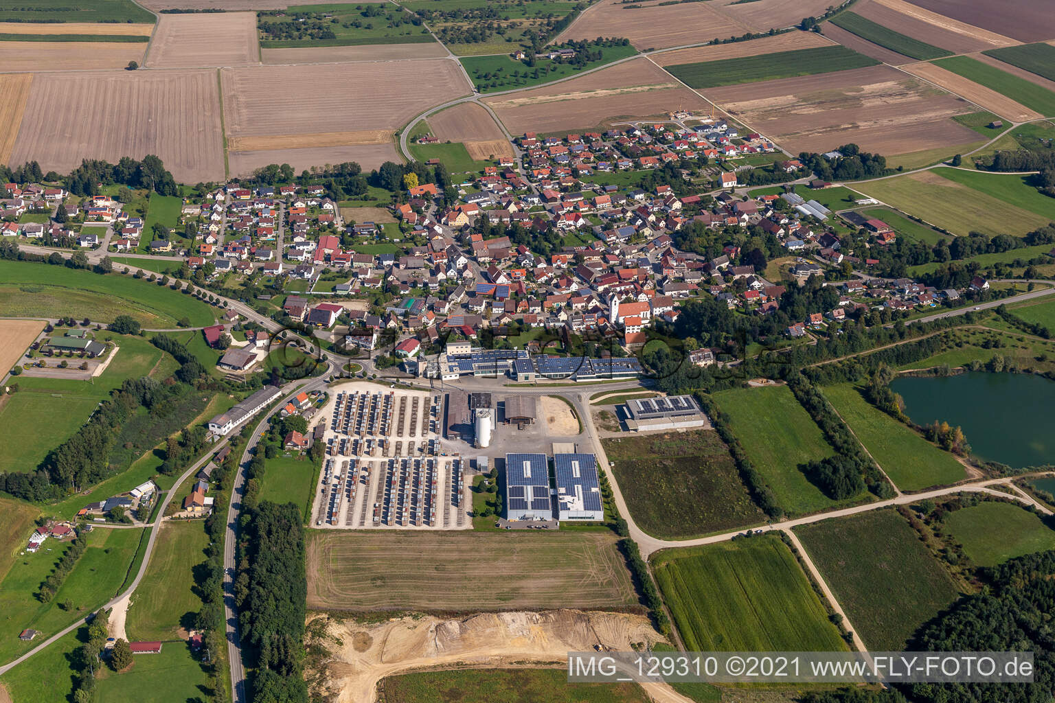 Langenenslingen im Bundesland Baden-Württemberg, Deutschland von der Drohne aus gesehen