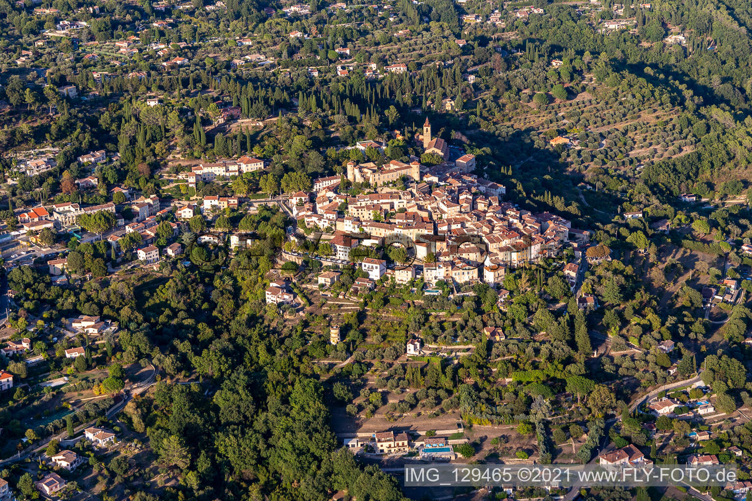 Luftbild von Callian im Bundesland Var, Frankreich