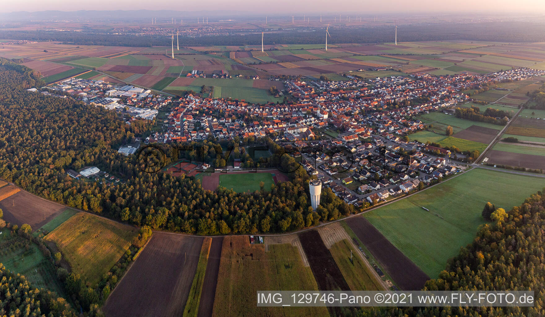 Luftaufnahme von Hatzenbühl im Bundesland Rheinland-Pfalz, Deutschland