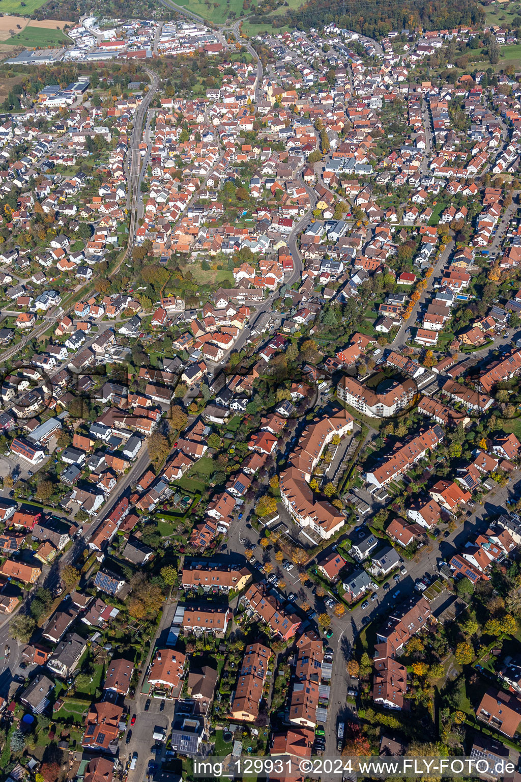 Ortsteil Langensteinbach in Karlsbad im Bundesland Baden-Württemberg, Deutschland aus der Vogelperspektive