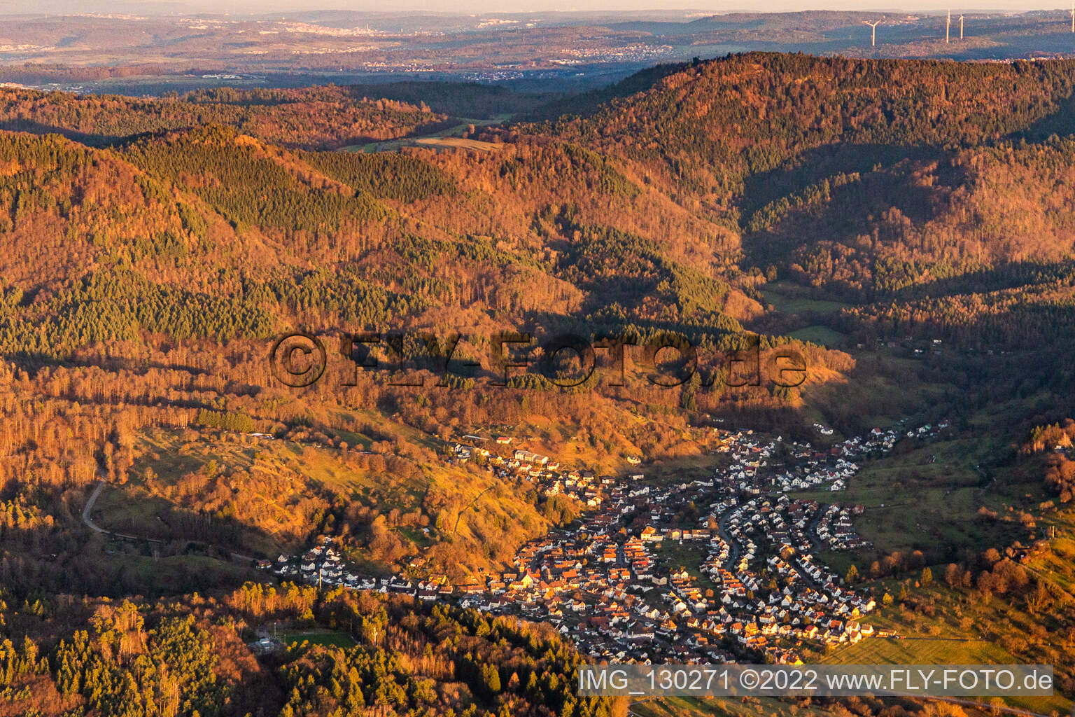 Drohnenbild von Gaggenau im Bundesland Baden-Württemberg, Deutschland