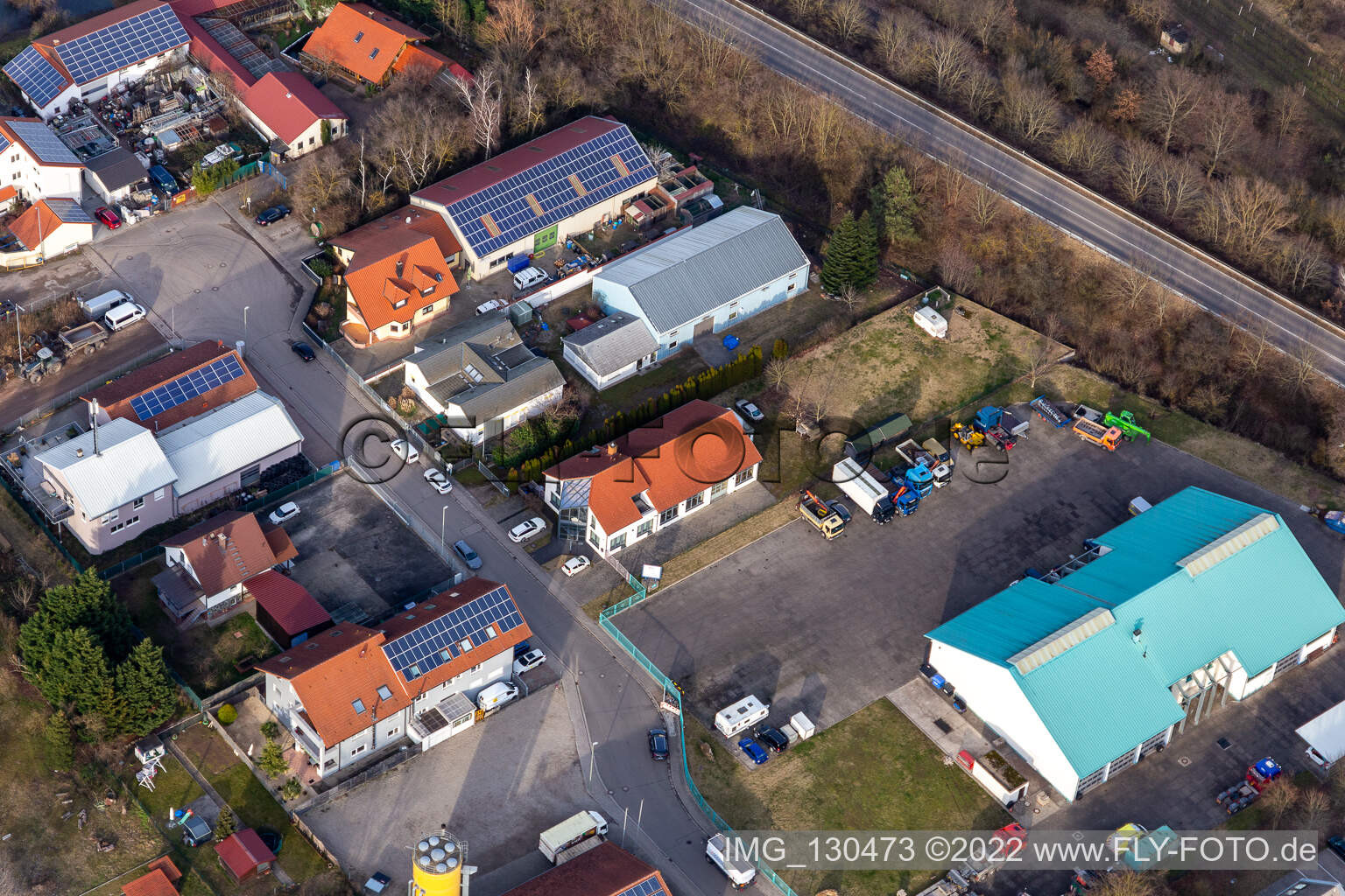 Luftbild von Gewerbegebiet In der Nauroth, Harry Anton Sanitär- und Heizungsbau in Ellerstadt im Bundesland Rheinland-Pfalz, Deutschland