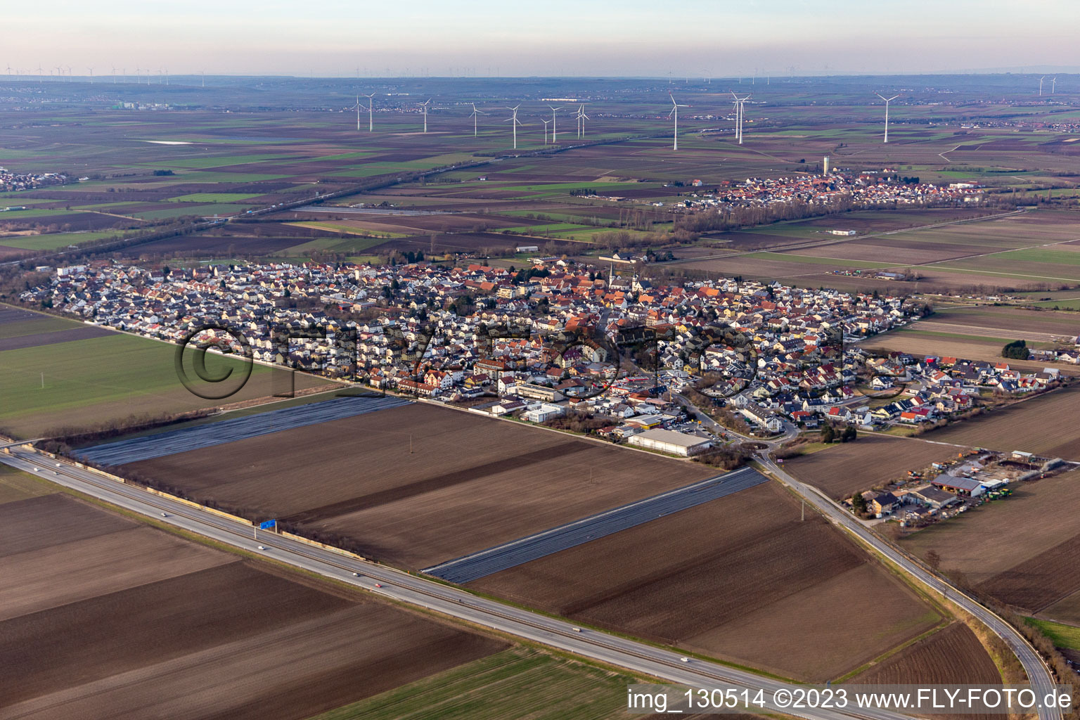 Luftaufnahme von Beindersheim im Bundesland Rheinland-Pfalz, Deutschland