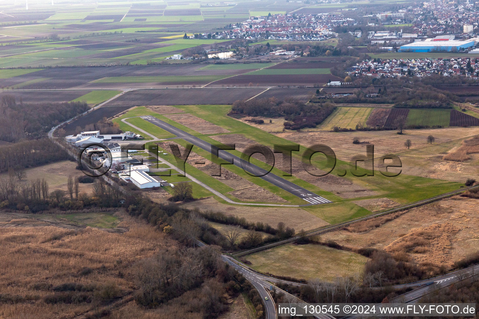 Flugplatz Worms im Bundesland Rheinland-Pfalz, Deutschland