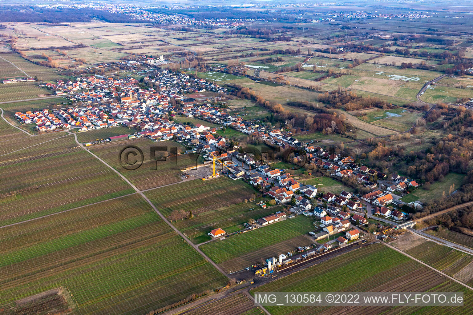 Erpolzheim im Bundesland Rheinland-Pfalz, Deutschland von oben gesehen