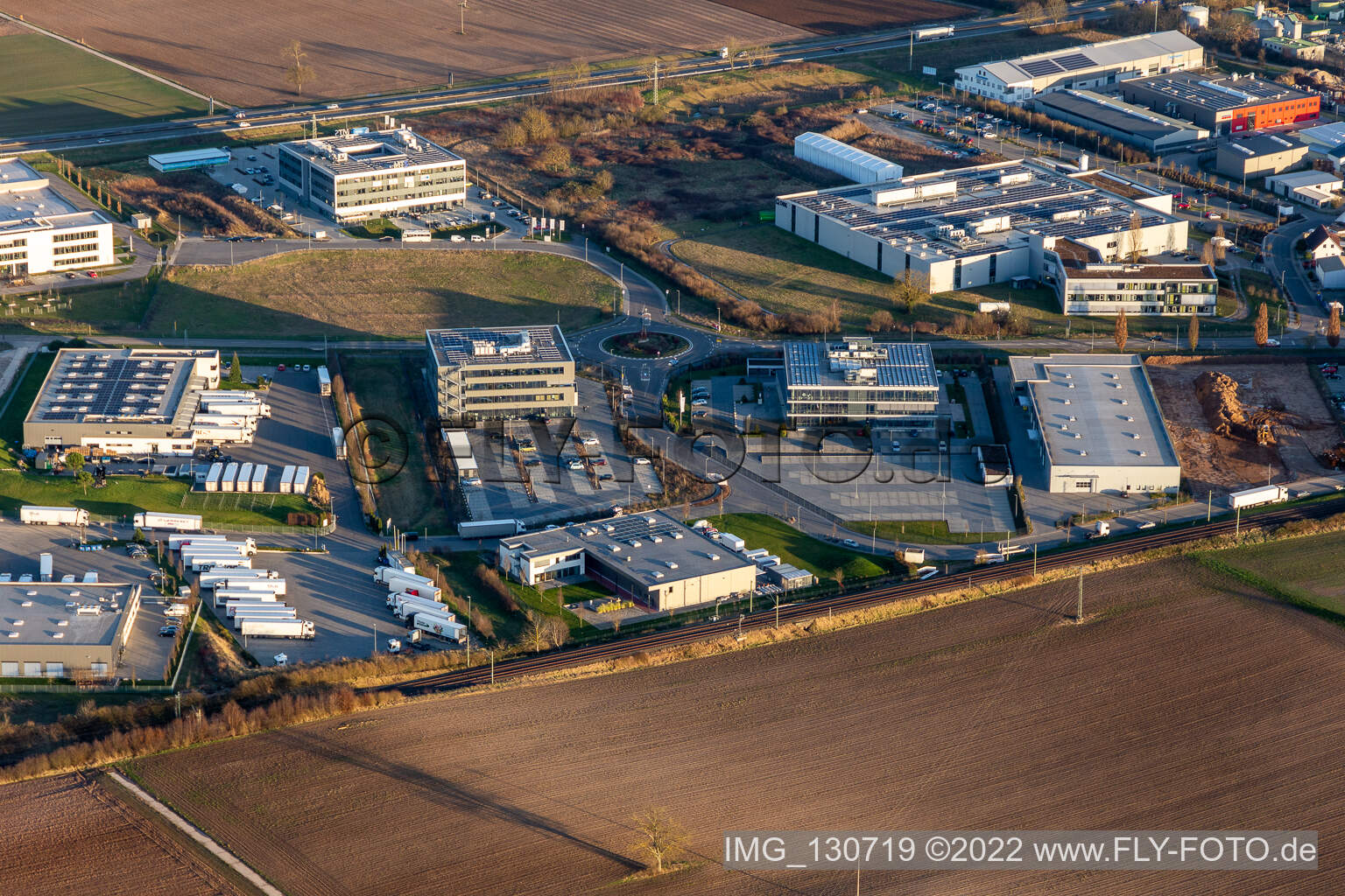 ITK Engineering GmbH, Kardex Software GmbH, MTS Group in Rülzheim im Bundesland Rheinland-Pfalz, Deutschland