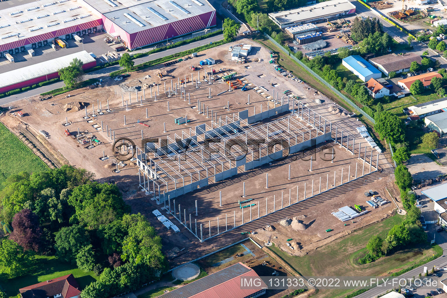 Luftaufnahme von Hornbach Baustelle des Hornbach Logistikzentrum Essingen im Bundesland Rheinland-Pfalz, Deutschland