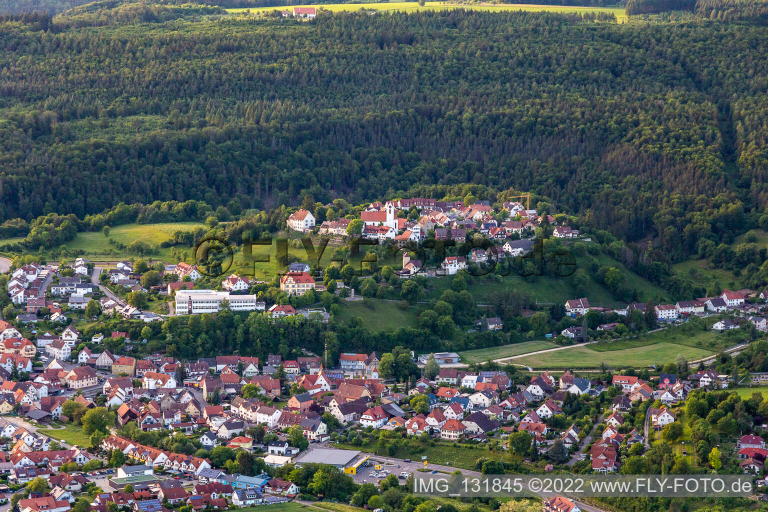 Luftbild von Aach im Bundesland Baden-Württemberg, Deutschland