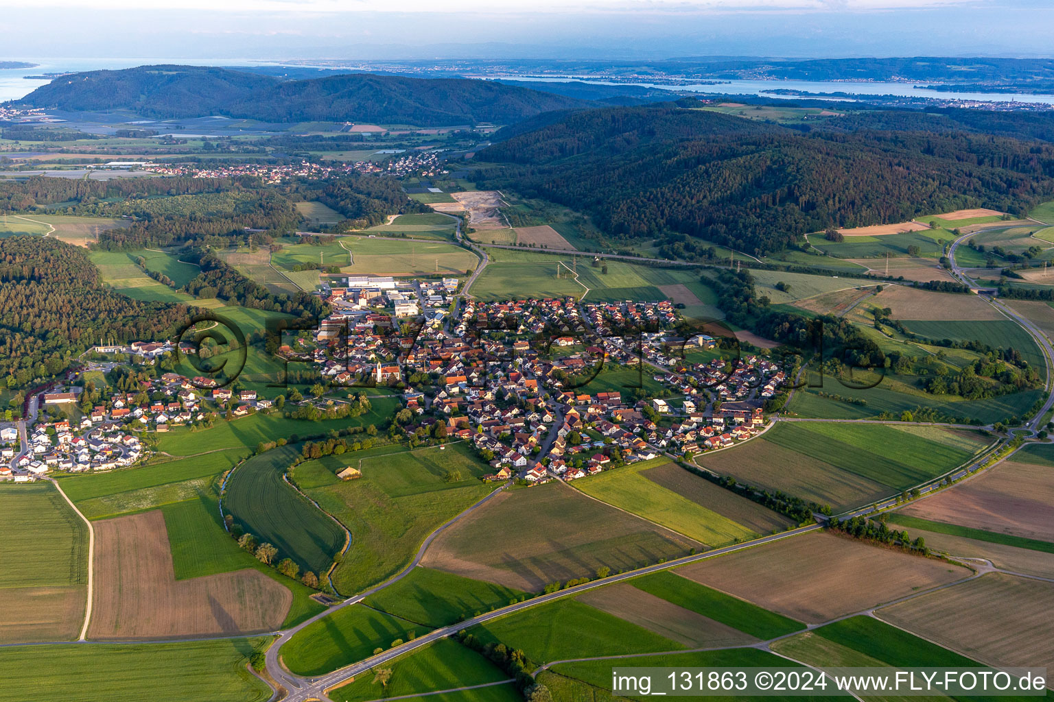 Luftbild von Orsingen in Orsingen-Nenzingen im Bundesland Baden-Württemberg, Deutschland