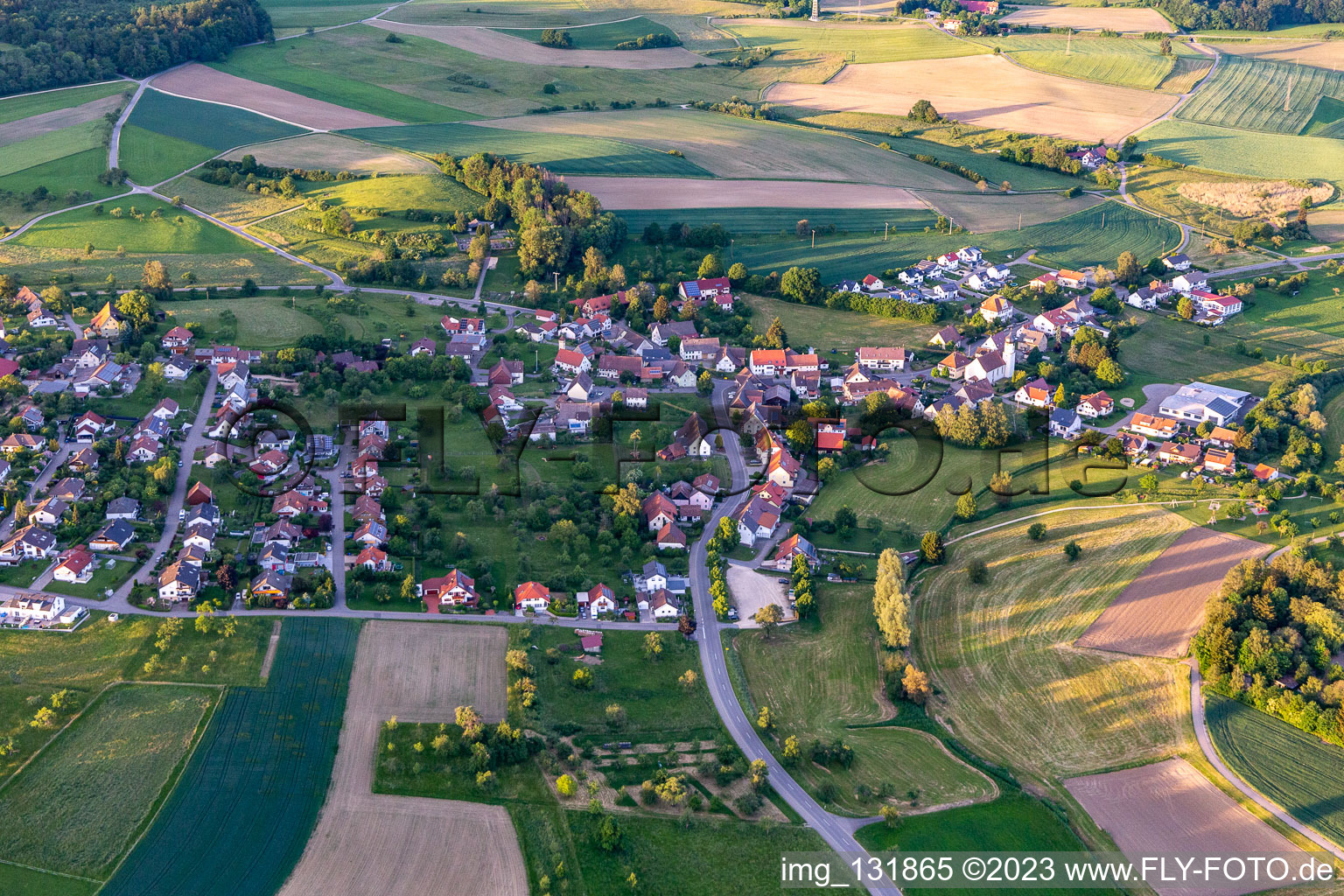 Luftbild von Ortsteil Raithaslach in Stockach im Bundesland Baden-Württemberg, Deutschland
