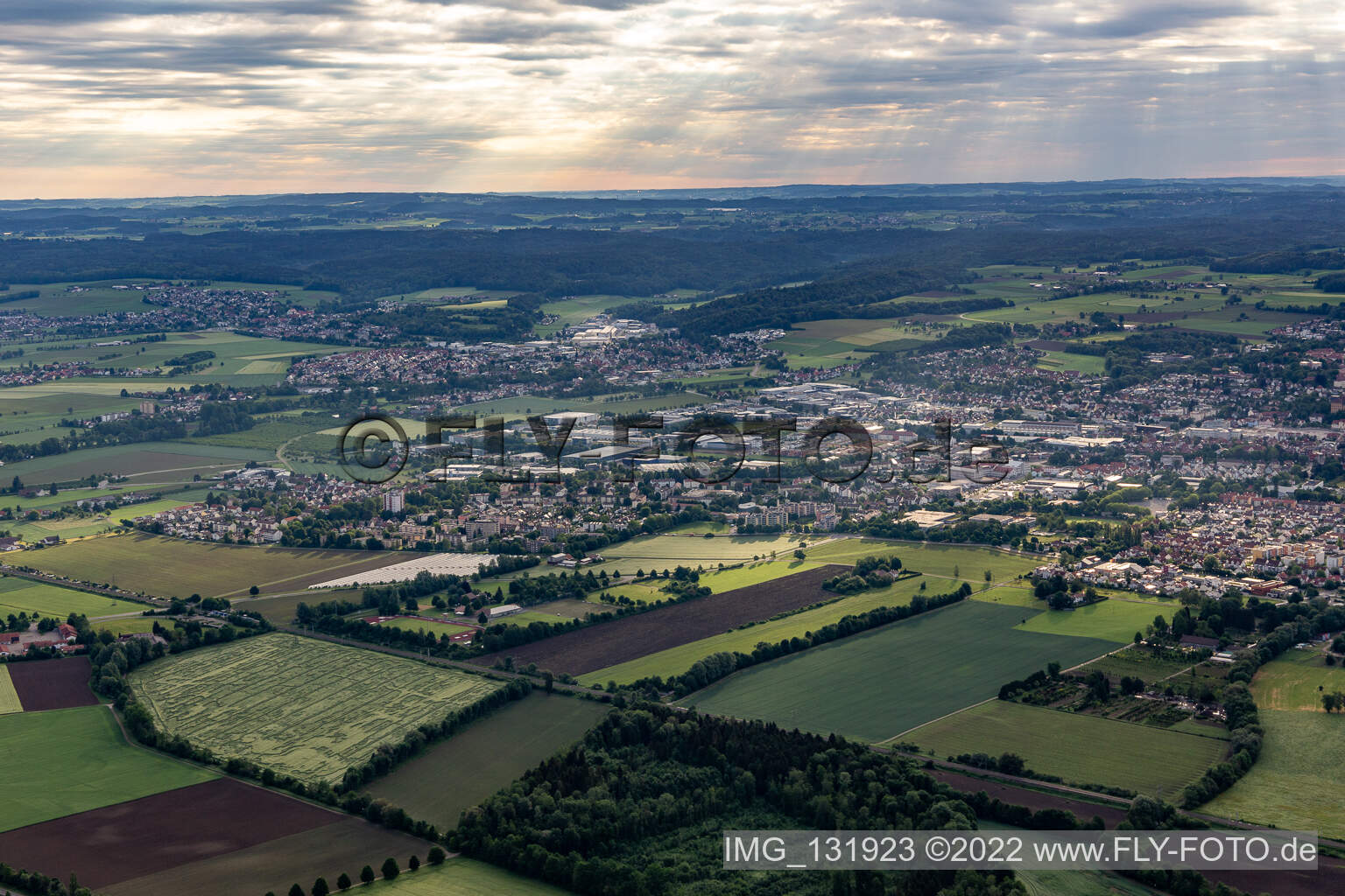 Luftbild von Weingarten bei Ravensburg im Bundesland Baden-Württemberg, Deutschland
