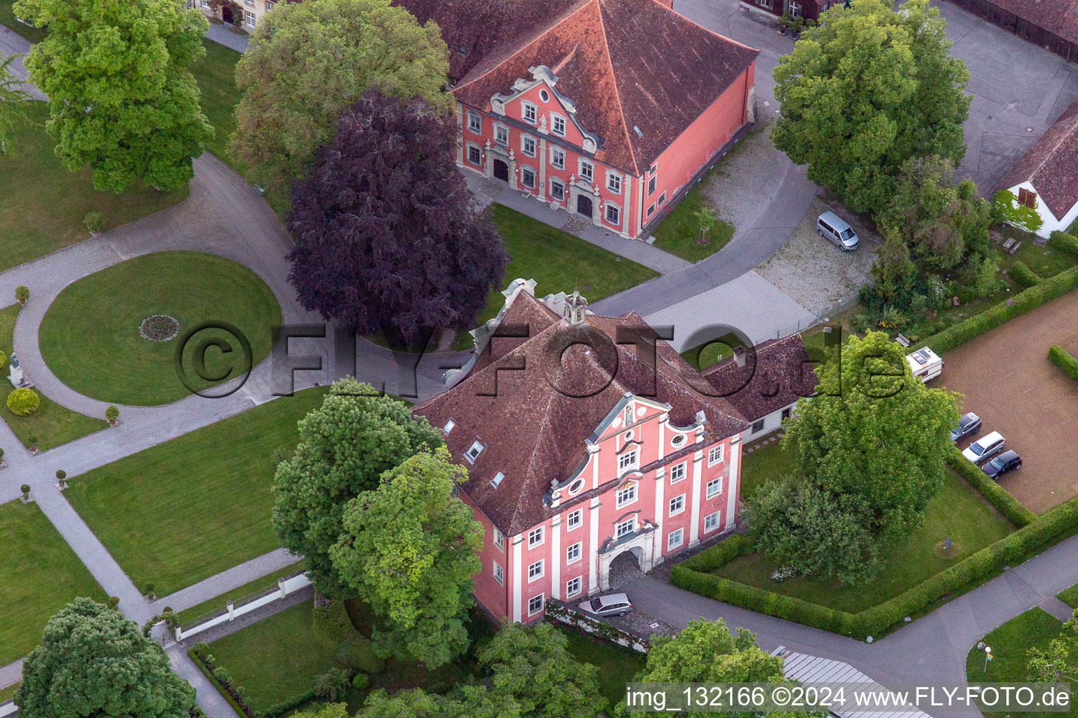 Schrägluftbild von Schule Schloss Salem im Ortsteil Stefansfeld im Bundesland Baden-Württemberg, Deutschland