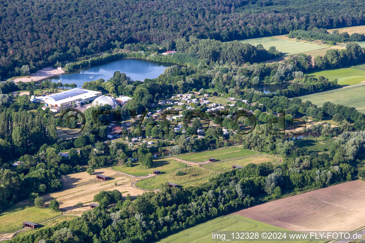 Luftbild von Campingplatz Rülzheim im Bundesland Rheinland-Pfalz, Deutschland