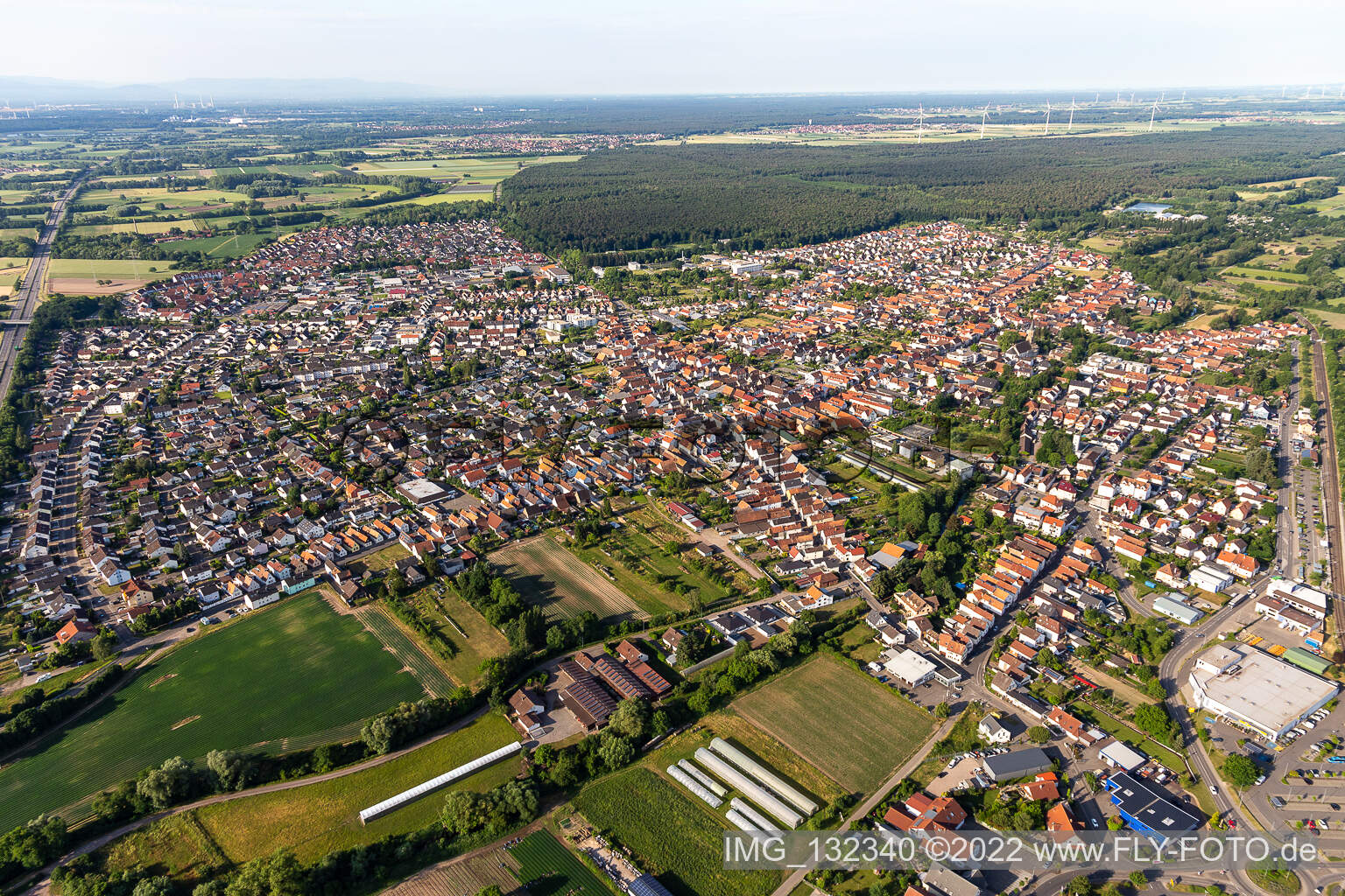 Drohnenaufname von Rülzheim im Bundesland Rheinland-Pfalz, Deutschland