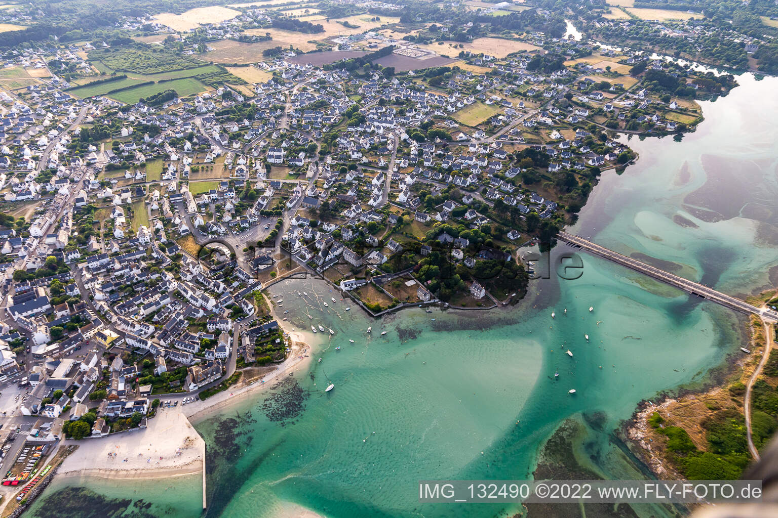 Luftaufnahme von Le Ster in Plobannalec-Lesconil im Bundesland Finistère, Frankreich