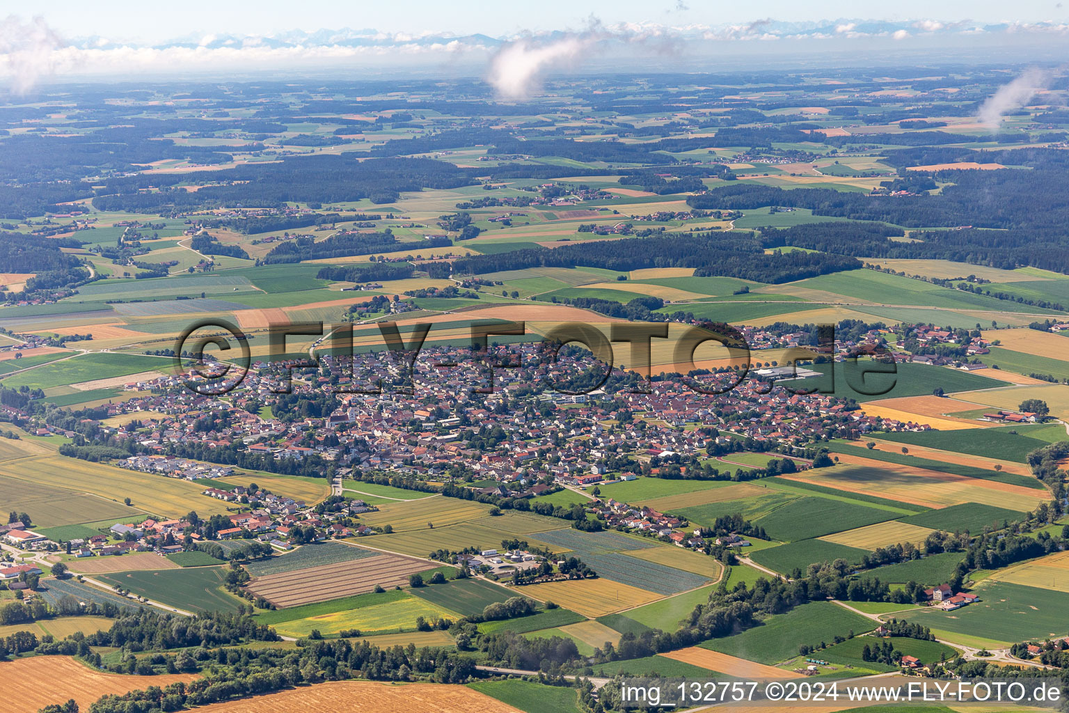 Luftbild von Reisbach im Bundesland Bayern, Deutschland