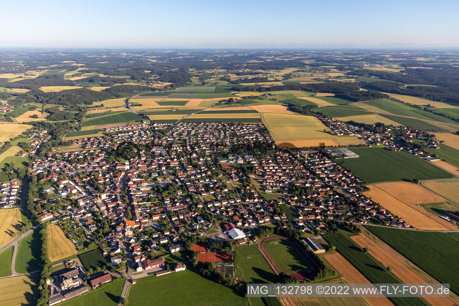 Schrägluftbild von Reisbach im Bundesland Bayern, Deutschland
