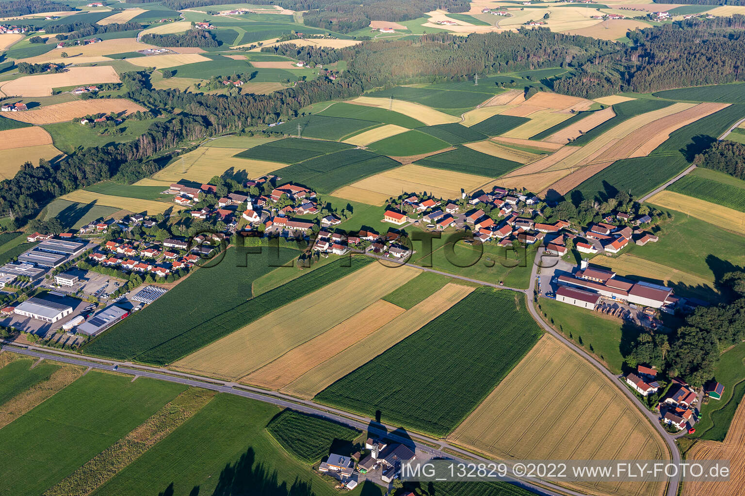 Luftbild von Hainberg in Arnstorf im Bundesland Bayern, Deutschland