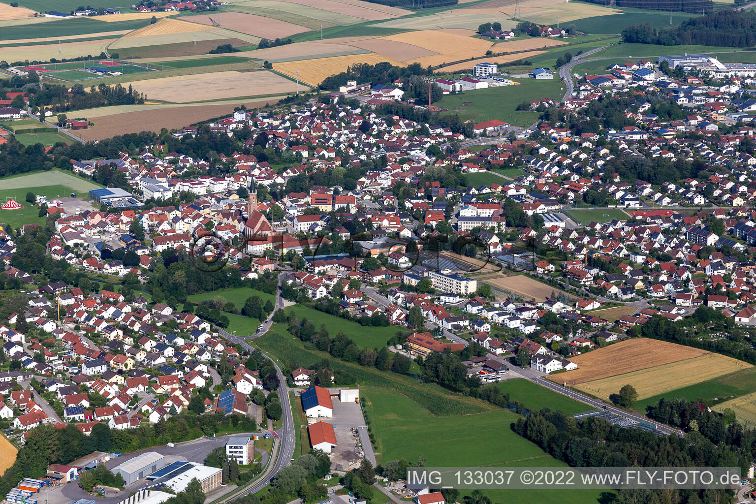 Luftaufnahme von Geisenhausen im Bundesland Bayern, Deutschland