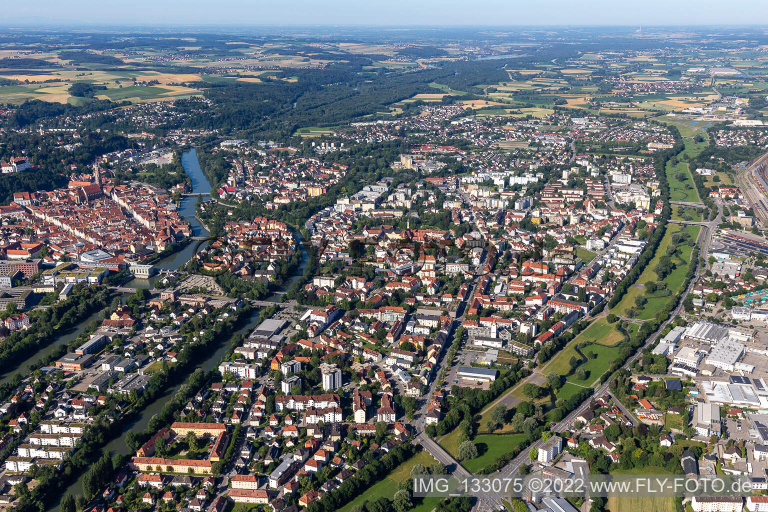 Schrägluftbild von Landshut im Bundesland Bayern, Deutschland