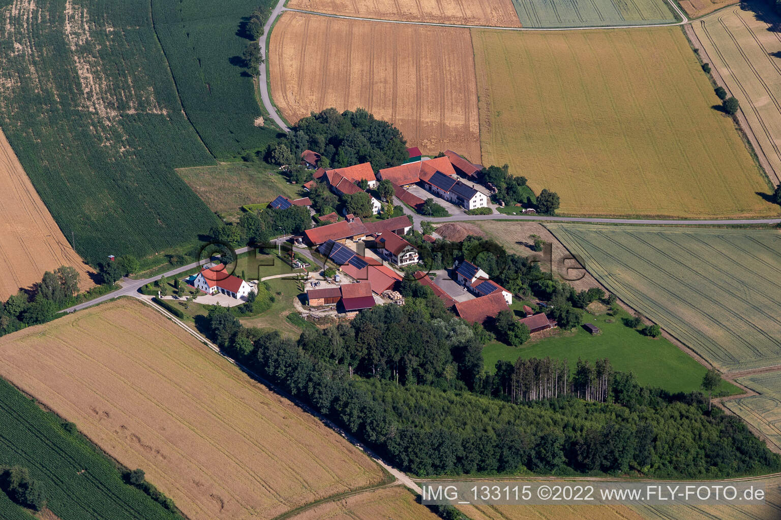 Luftbild von Pfeffendorf in Rottenburg an der Laaber im Bundesland Bayern, Deutschland