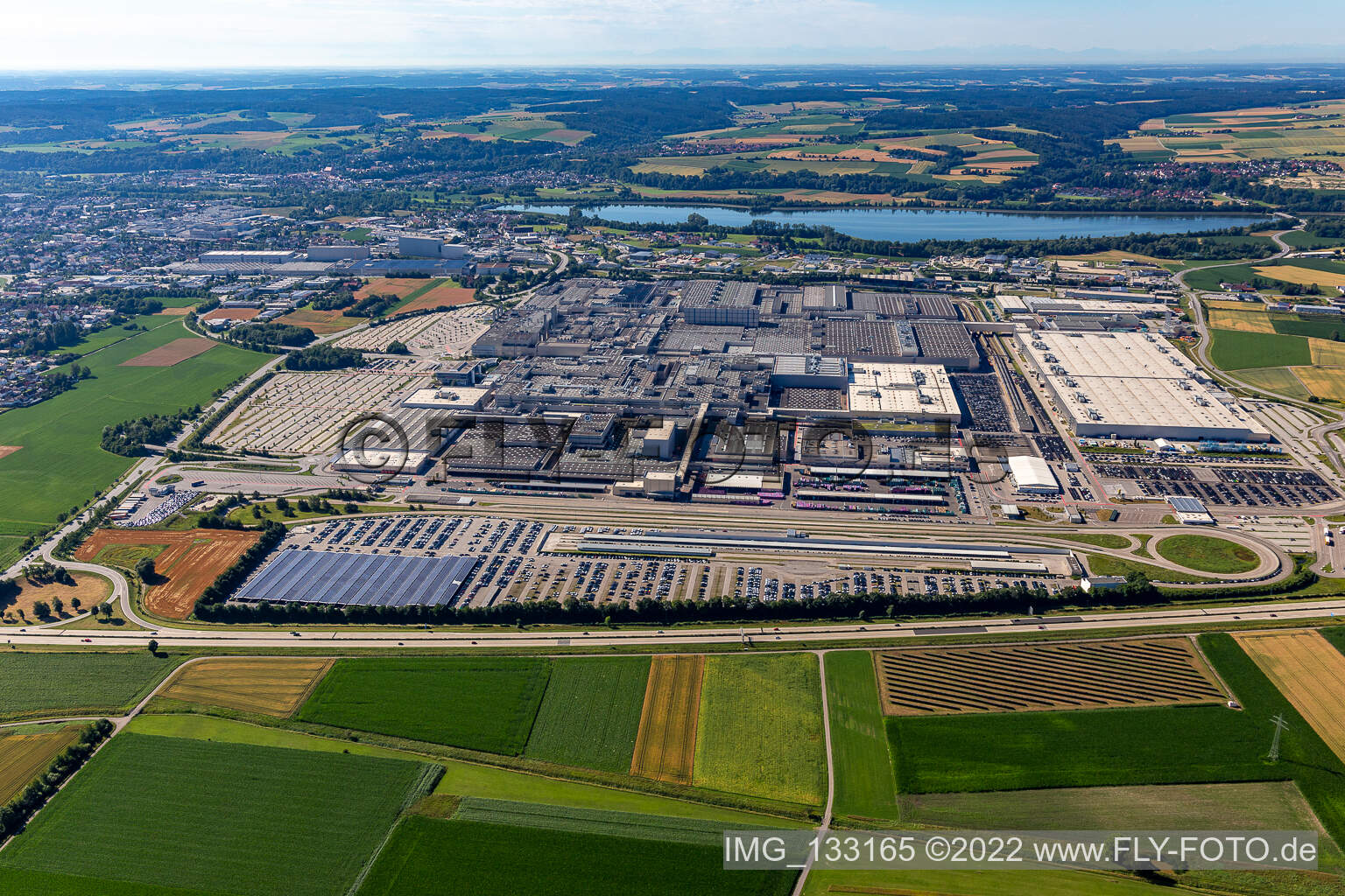 BMW Werk 2.4 in Dingolfing im Bundesland Bayern, Deutschland