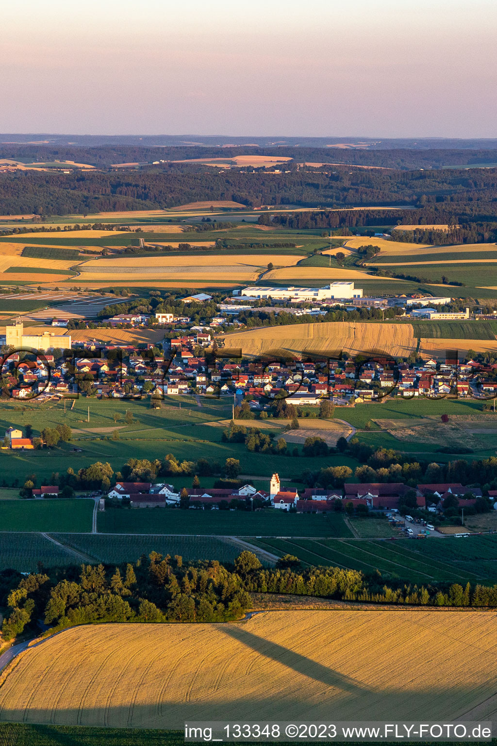 Luftaufnahme von Geiselhöring im Bundesland Bayern, Deutschland
