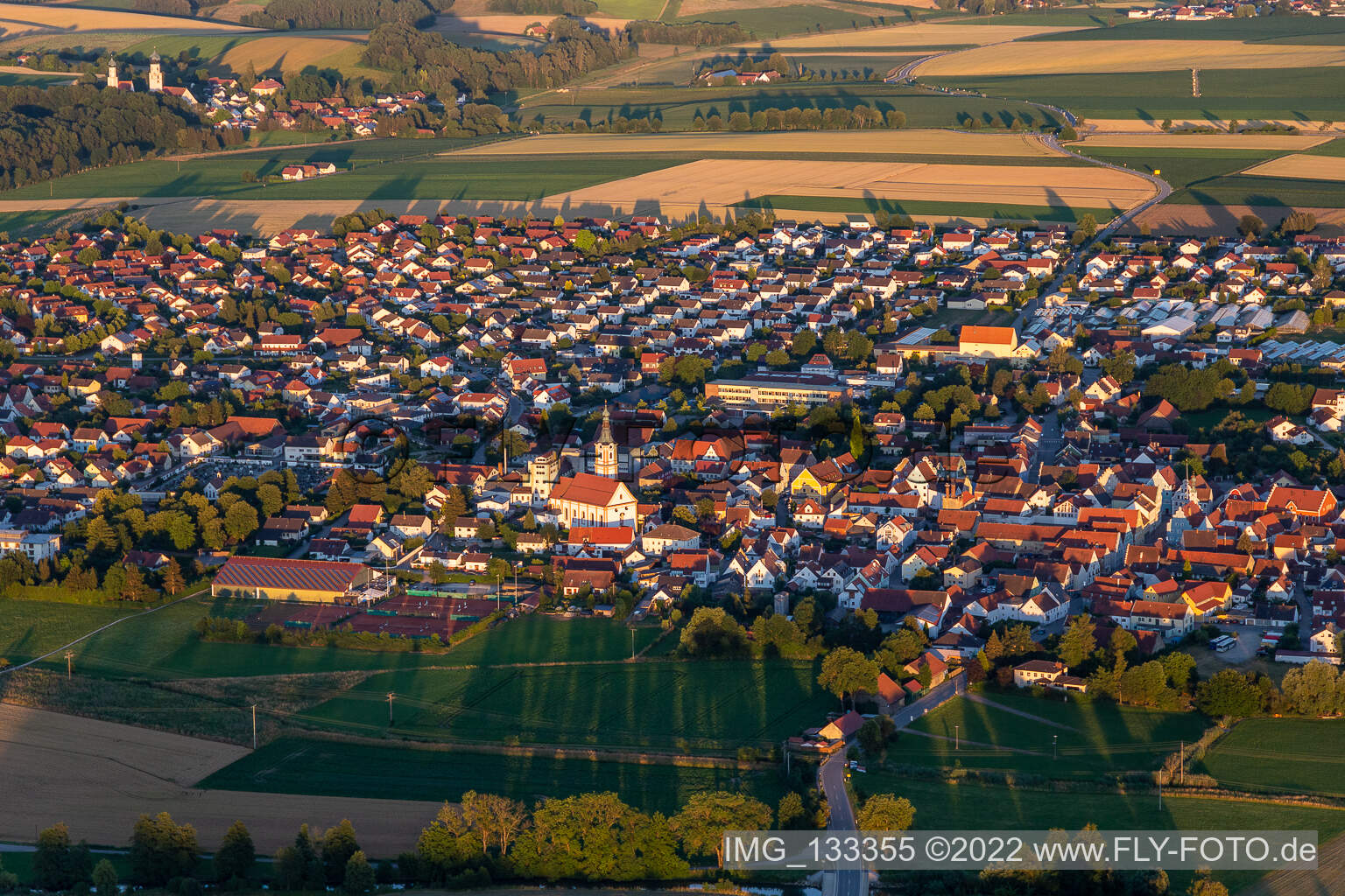 Geiselhöring im Bundesland Bayern, Deutschland vom Flugzeug aus
