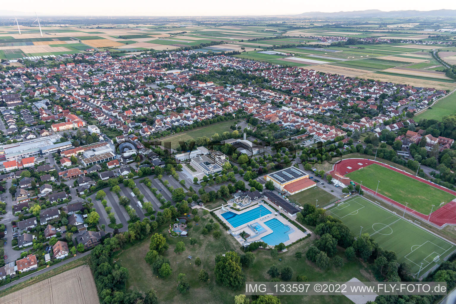 Luftbild von Verbandsgemeinde Offenbach an der Queich im Bundesland Rheinland-Pfalz, Deutschland
