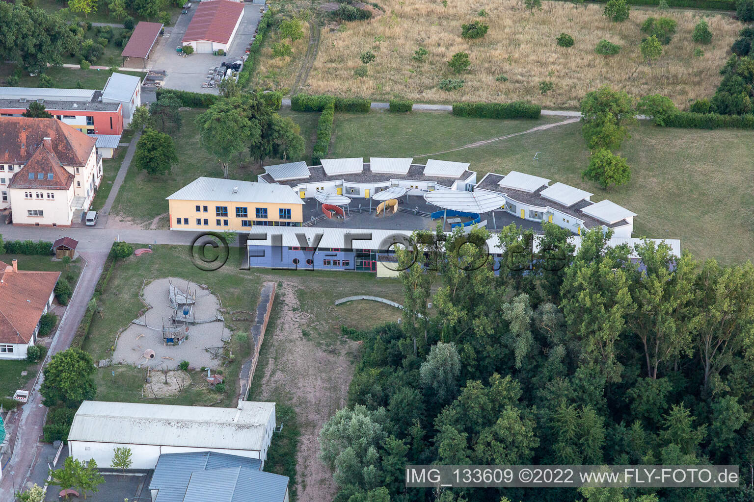 Jakob-Reeb-Schule im Ortsteil Queichheim in Landau in der Pfalz im Bundesland Rheinland-Pfalz, Deutschland