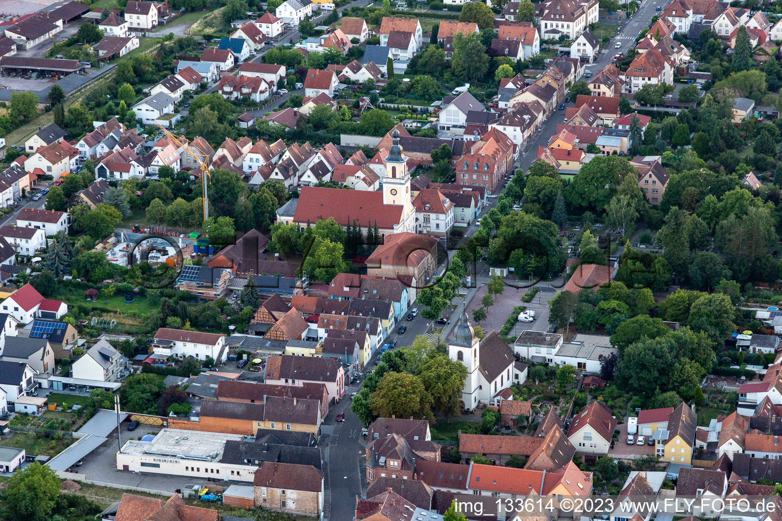 Ortsteil Queichheim in Landau in der Pfalz im Bundesland Rheinland-Pfalz, Deutschland vom Flugzeug aus