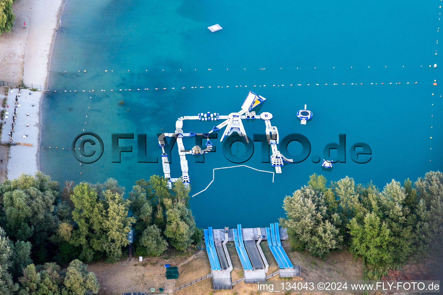 Luftbild von Aquapark Total-jump in Lauterbourg im Bundesland Bas-Rhin, Frankreich