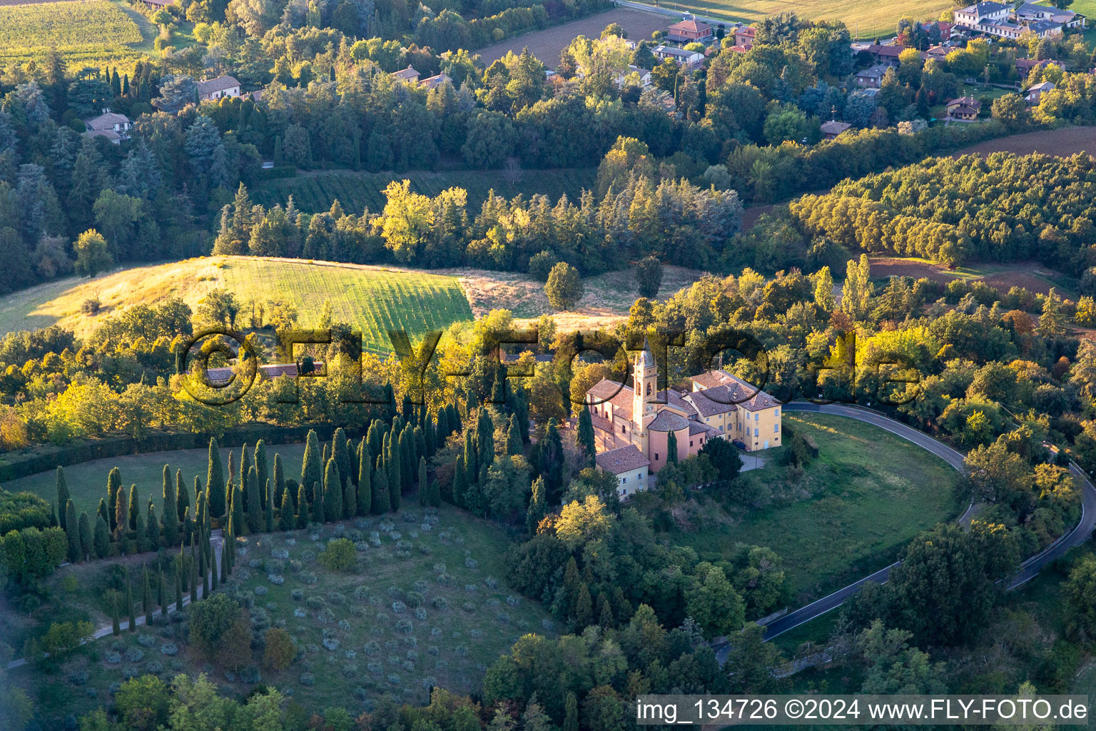 Chiesa della Natività della Beata Vergine Maria im Ortsteil Chiesa Albinea im Bundesland Reggio Emilia, Italien