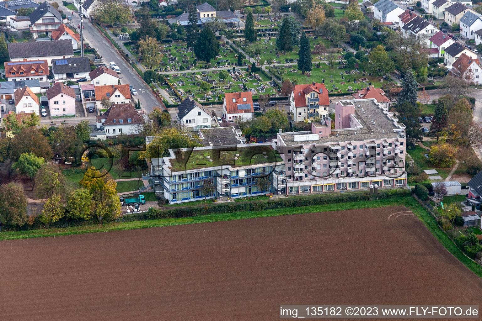 Seinoirenstift Willi Hussong Haus in Kandel im Bundesland Rheinland-Pfalz, Deutschland