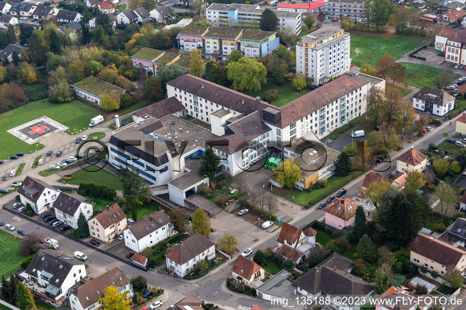 Luftaufnahme von Asklepius Krankenhaus in Kandel im Bundesland Rheinland-Pfalz, Deutschland