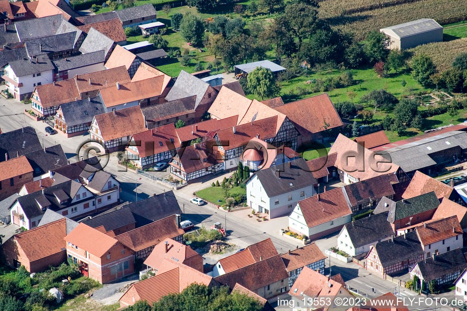Luftbild von Niederlauterbach im Bundesland Bas-Rhin, Frankreich